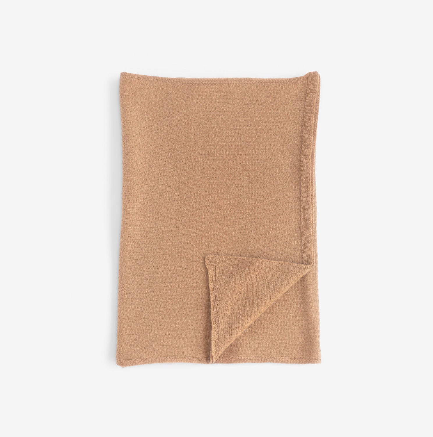 The Light Oversized Circular Cashmere Scarf- Toasted Pecan